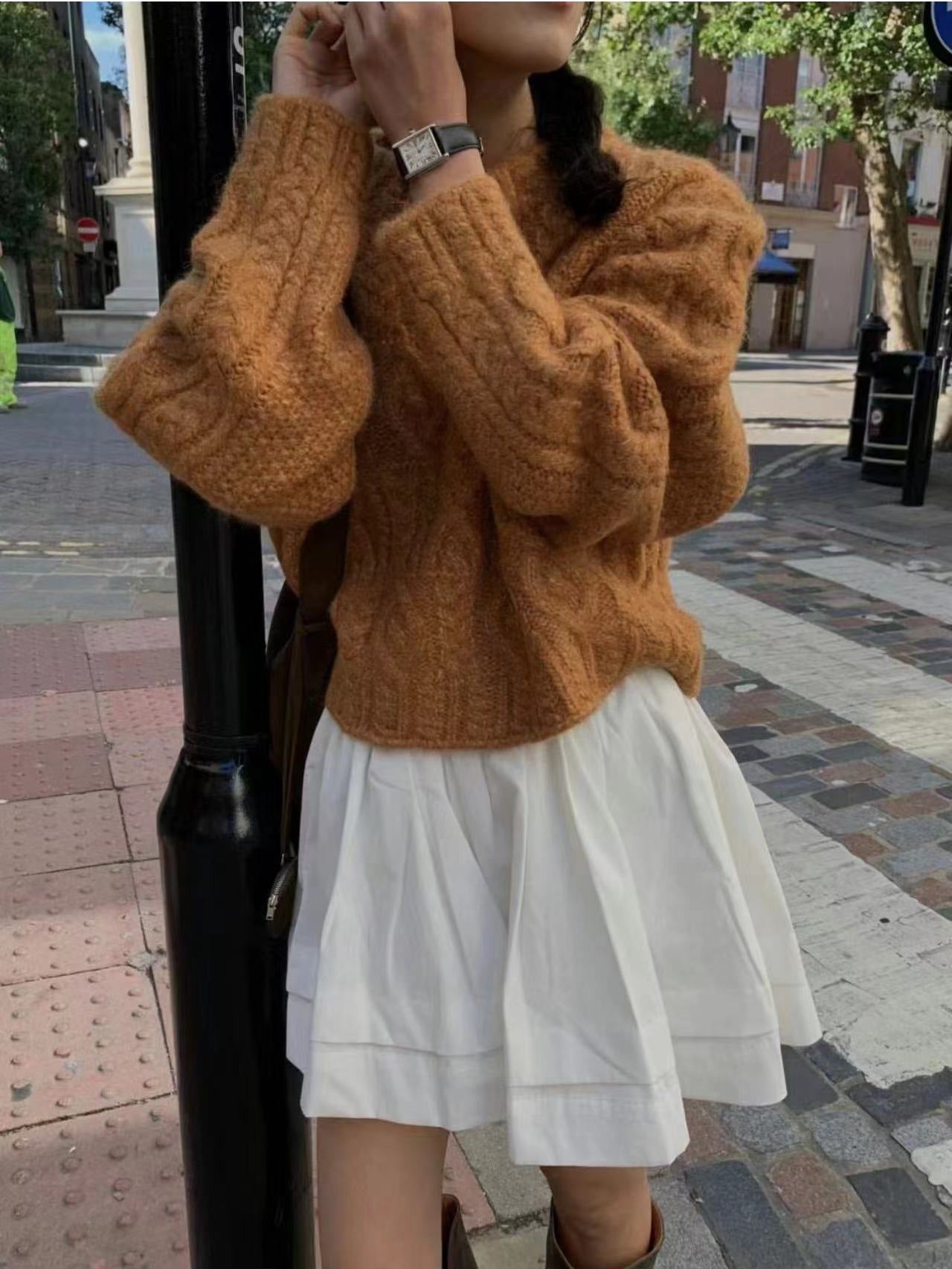 Fried Dough Twists thick needle round neck loose sweater women lazy wind autumn and winter coffee color top