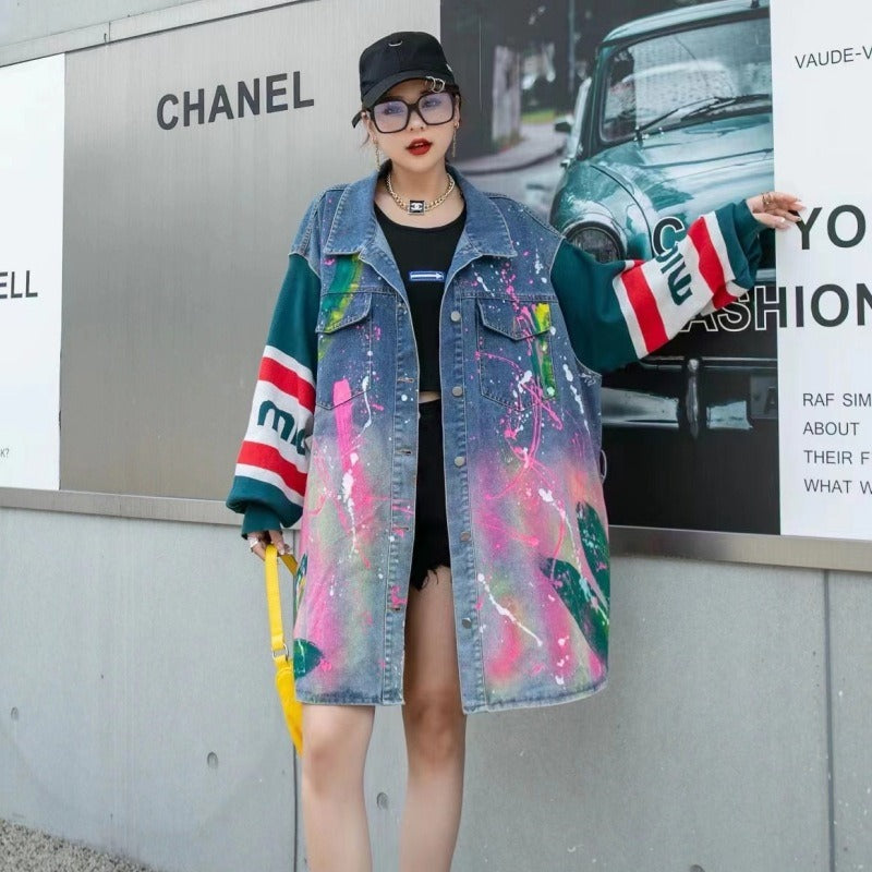 Graffiti style denim jacket for women medium to long loose and stylish contrasting color windbreaker