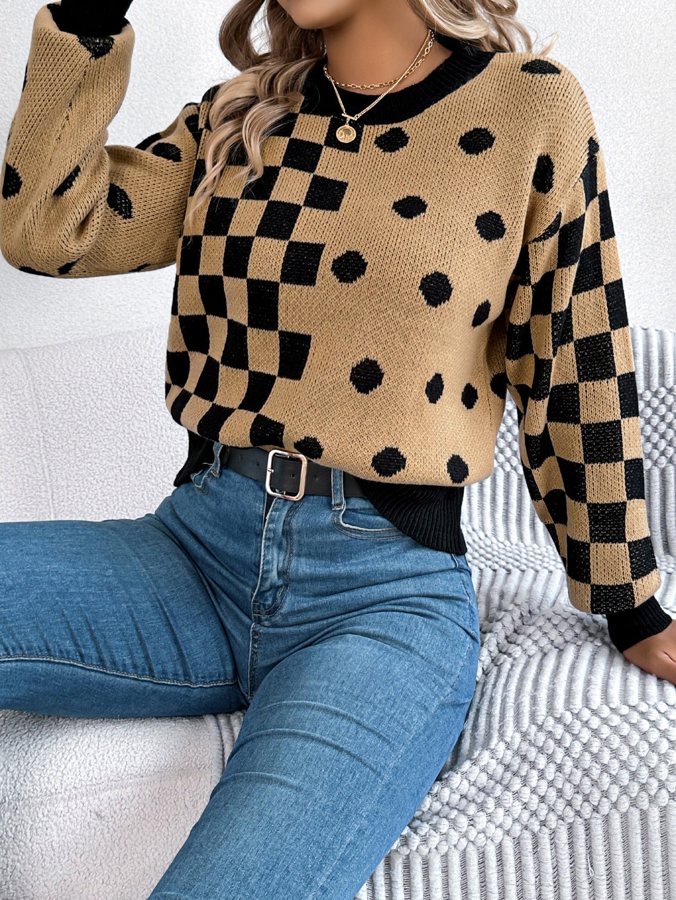 Casual contrasting polka dot checkered lantern sleeve sweater