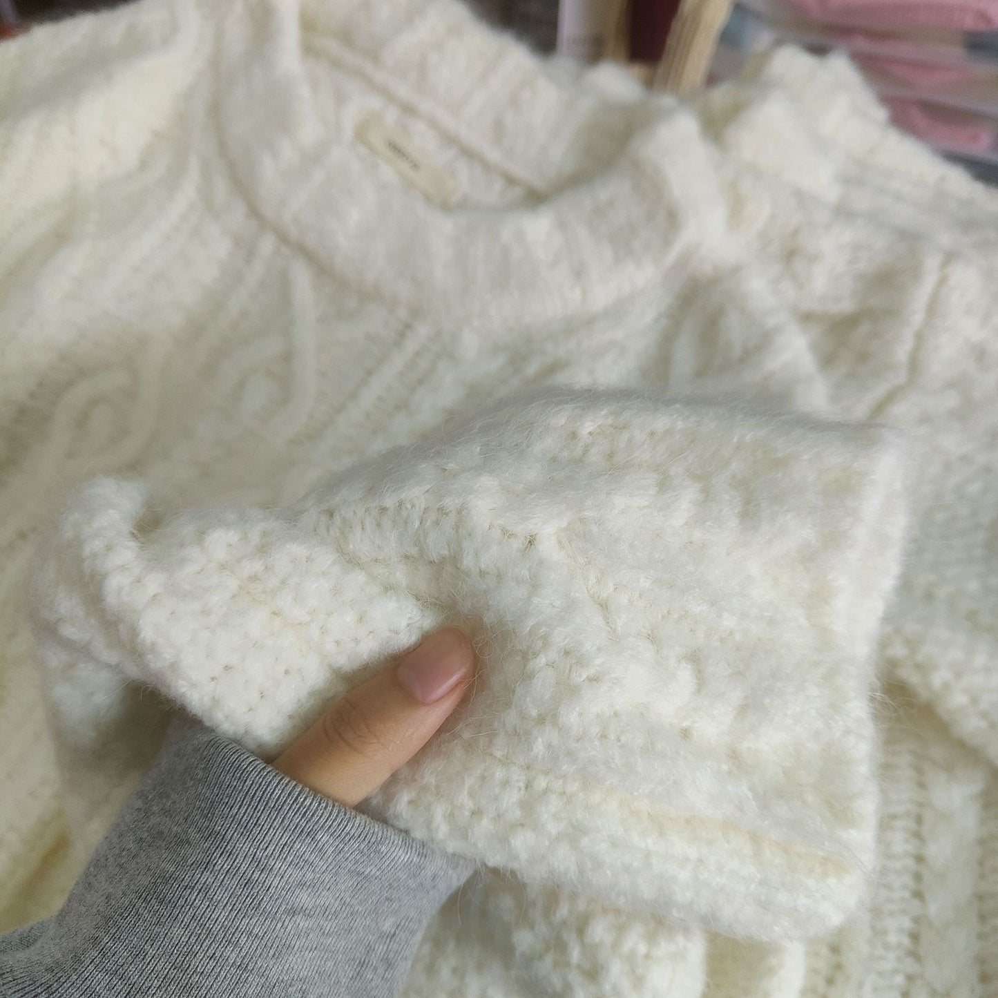 Fried Dough Twists thick needle round neck loose sweater women lazy wind autumn and winter coffee color top