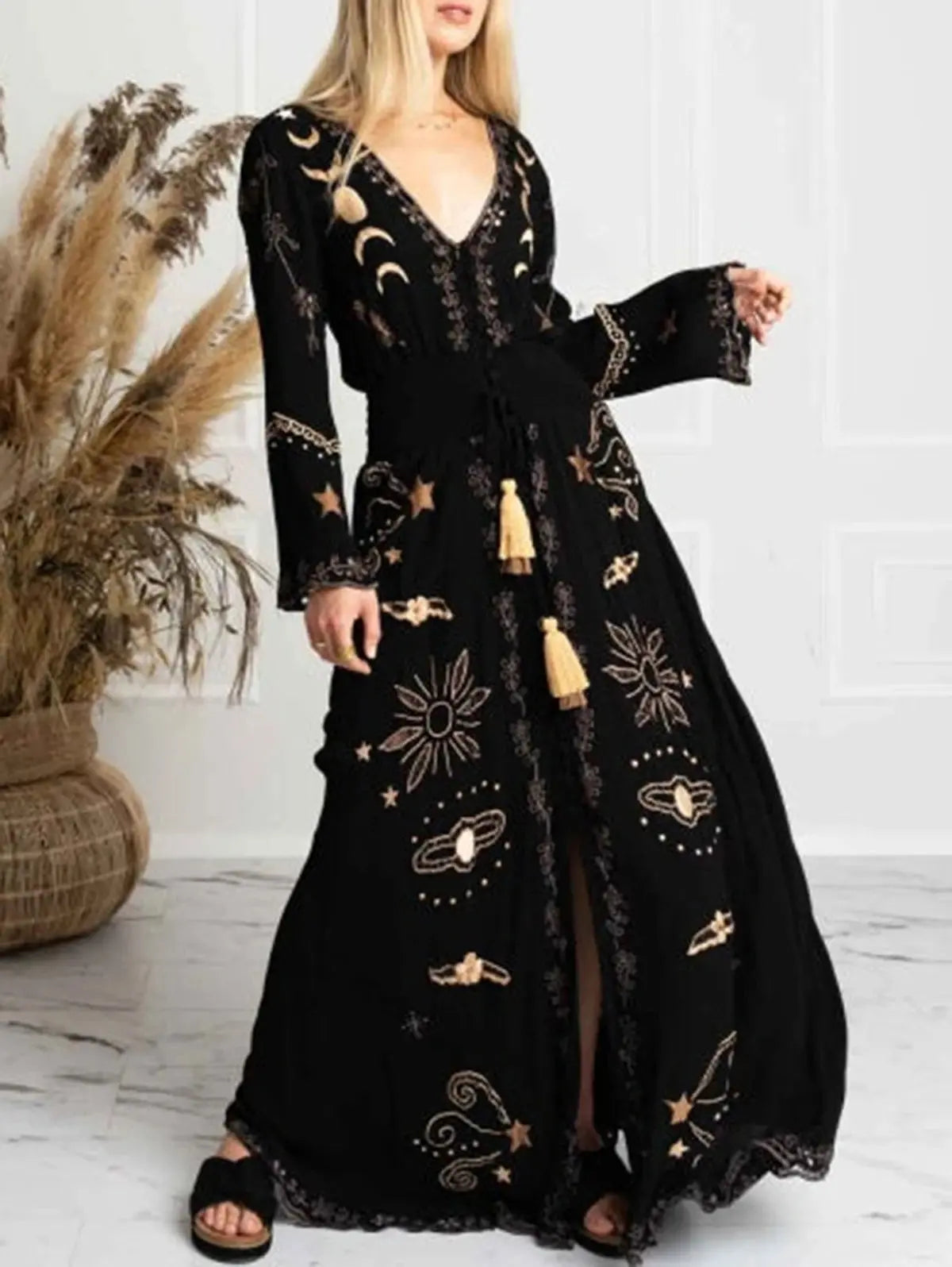 V Neck Long Sleeve Long Dress Lace Up Vintage Printed Large Hem Dresses Womens Casual Summer Dress Loose Long Robe Vestidos